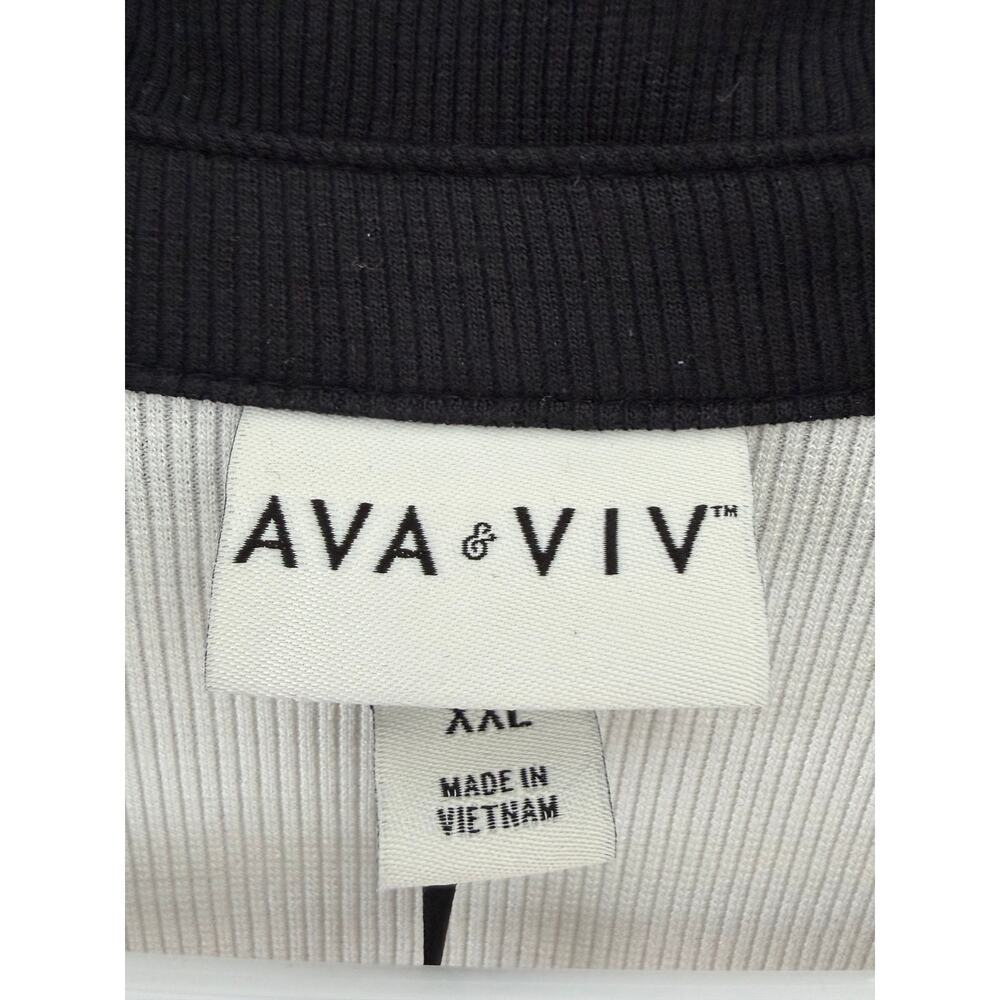 AVA & VIV Black & White Contrast Collar Blouse Top XXL NWT Chic Minimal - Picture 3 of 7